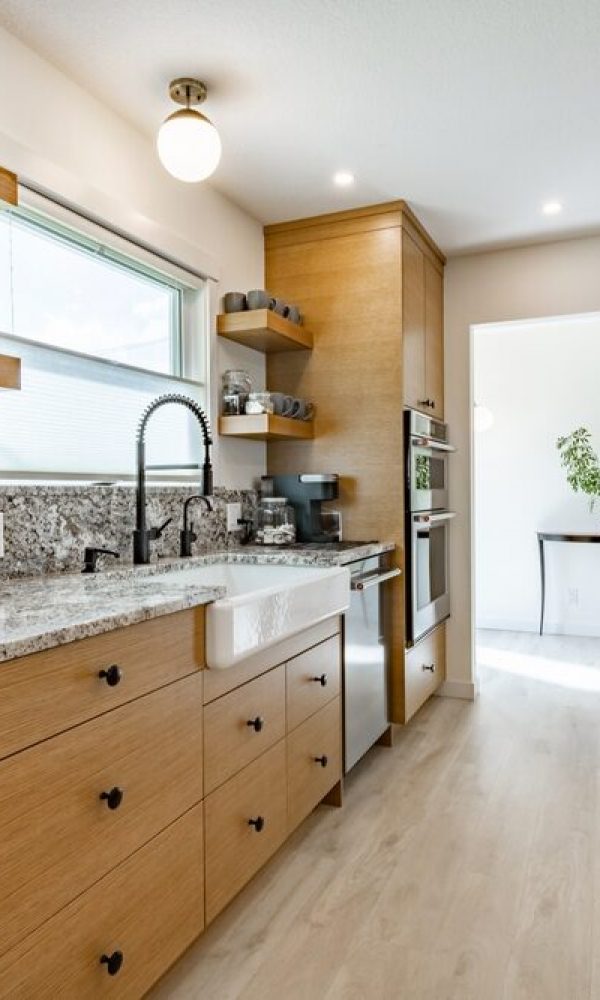 Interior,Rooms,In,A,Modern,Farmhouse,Style,Remodelled,Home.,Residence